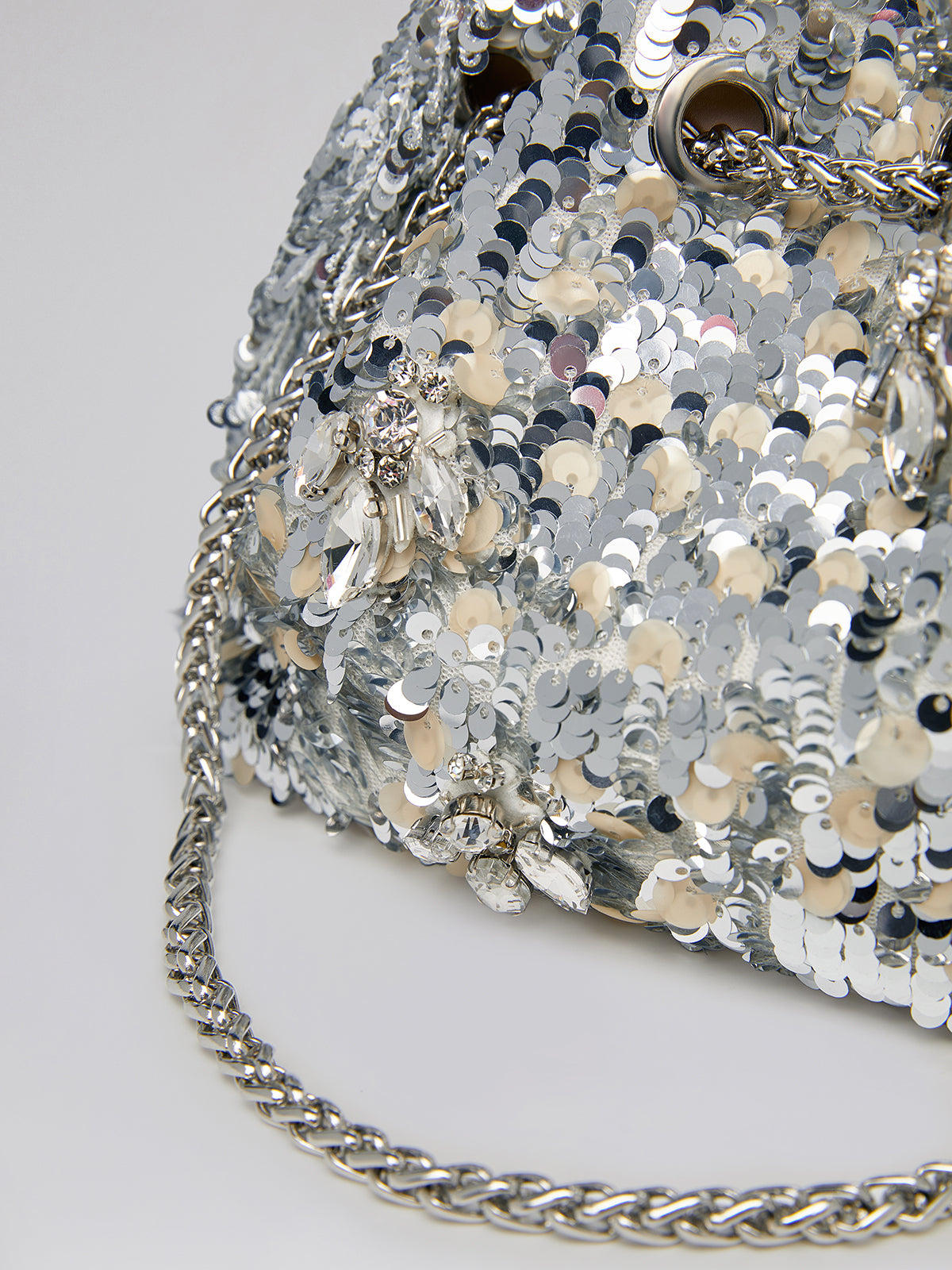 【FREE GIFT】Crystal Fringe Sequin Bucket Bag