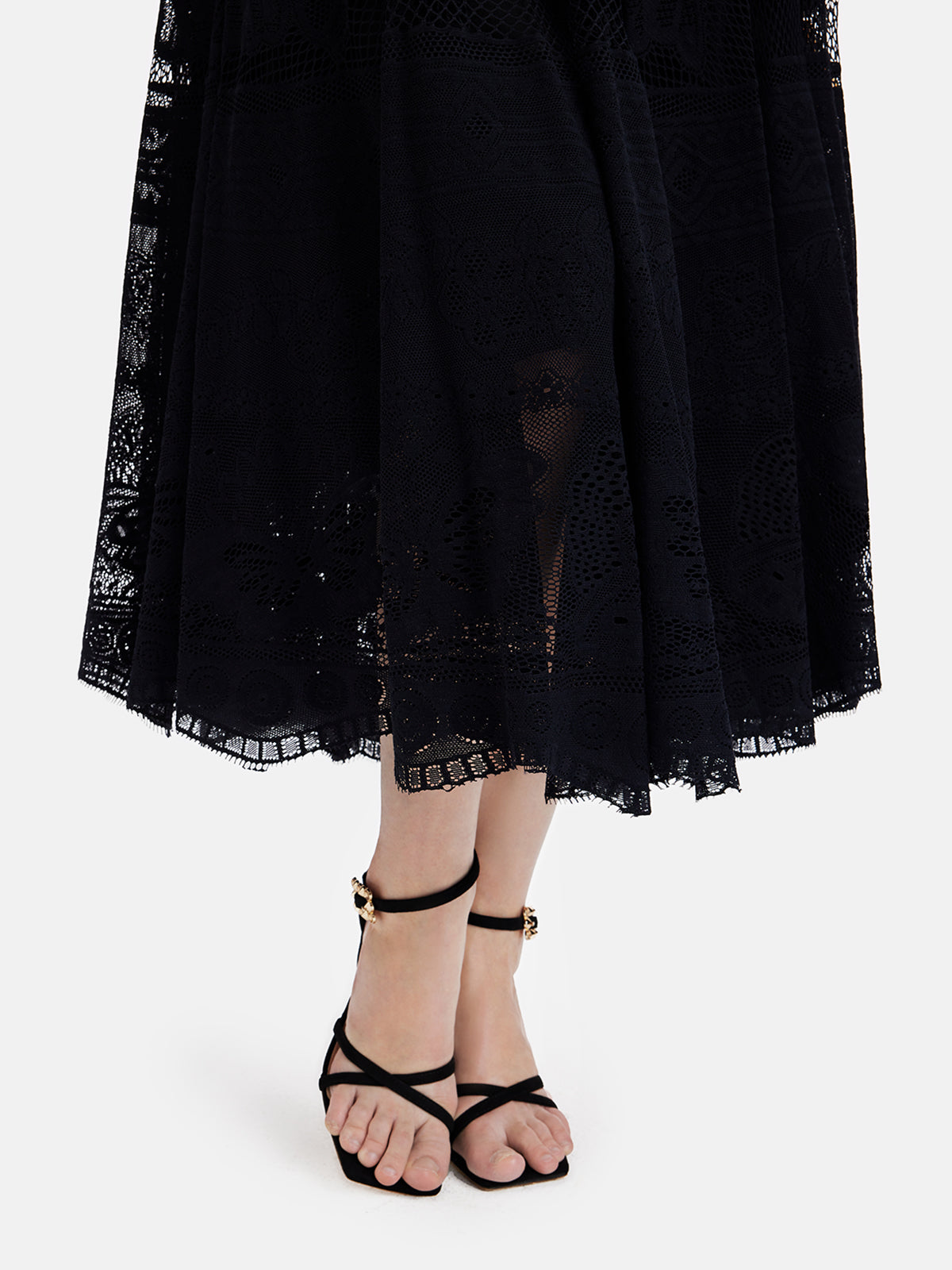 Gorgeous Lace Embroidered Flounce Skirt