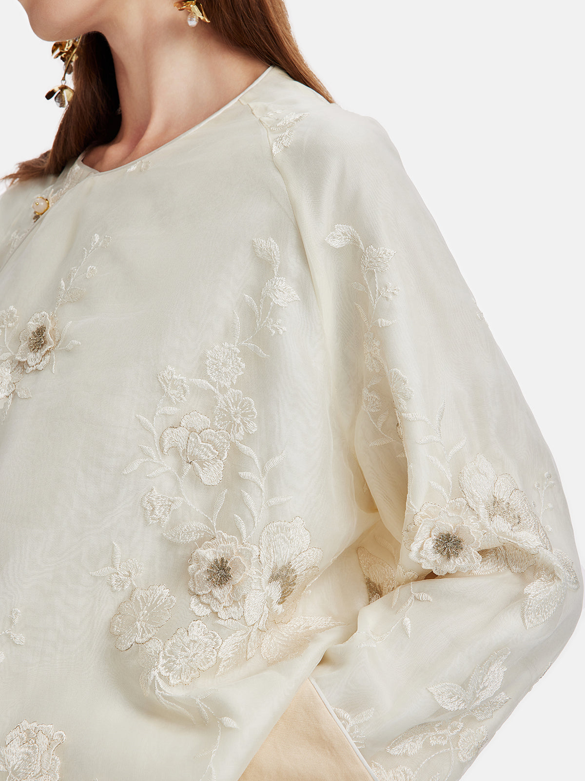 New Chinese Style Floral Embroidered Blouse