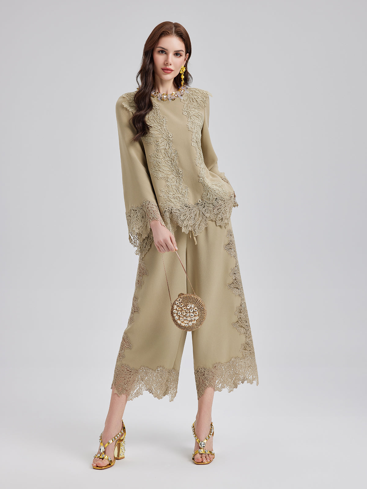 Final Sale | Elegant Lace-Trim Cropped Pants