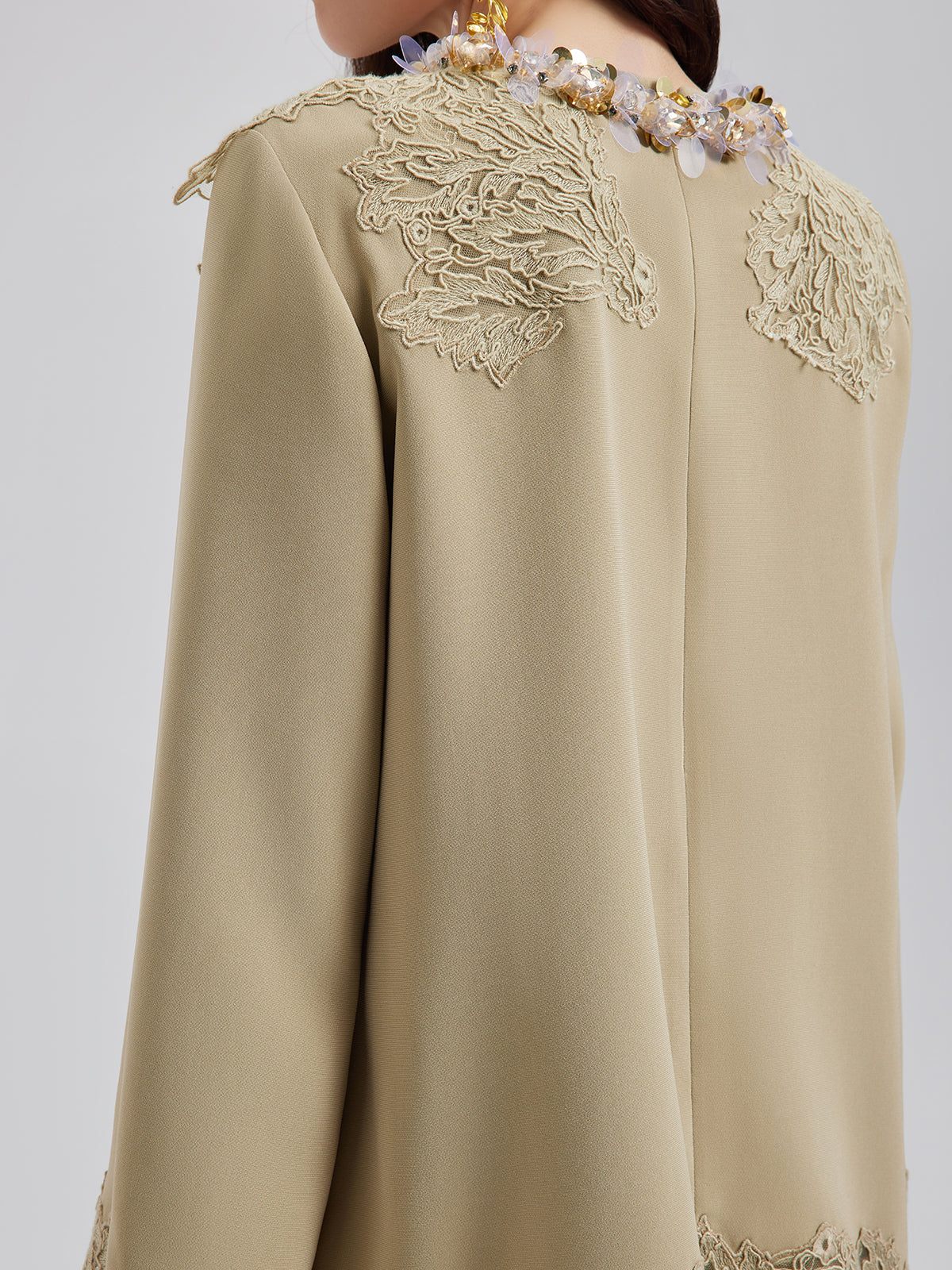 Final Sale | Lace-Trim Flare Sleeve Blouse