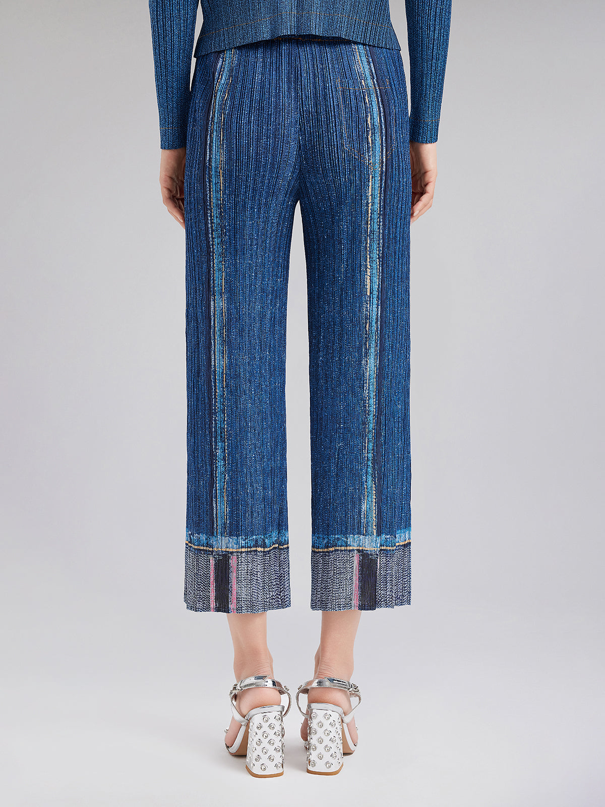 Chic Denim-Inspired Wrinkle Set