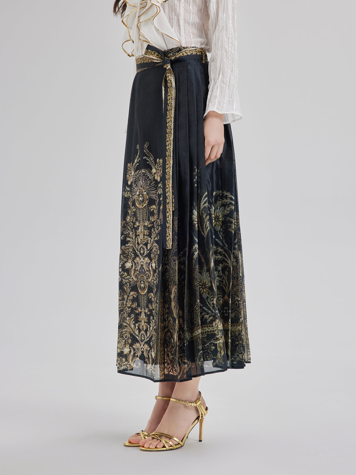 Luxe Floral Print Mamian Skirt with Belt