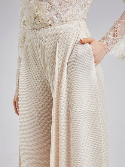 Sculpted Pleated Wide-Leg Pants