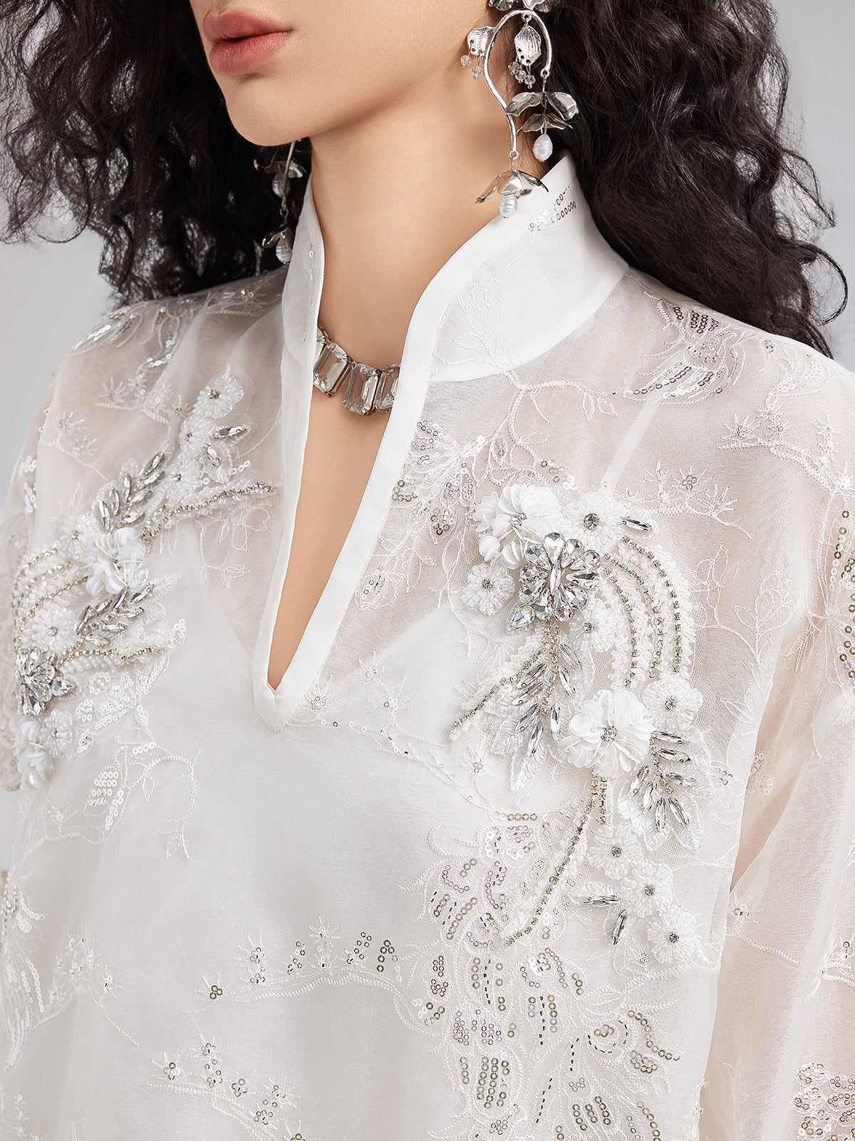 Modern Chinese Embroidered Stand Collar Top