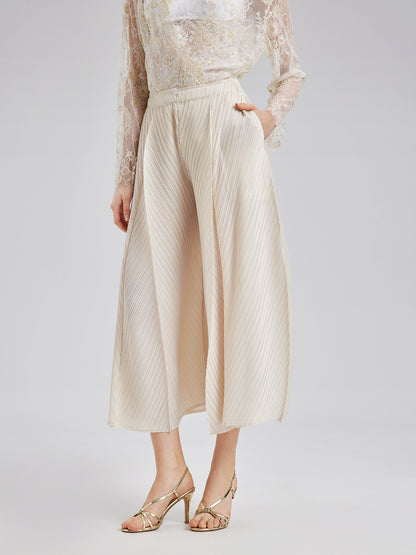 Sculpted Pleated Wide-Leg Pants