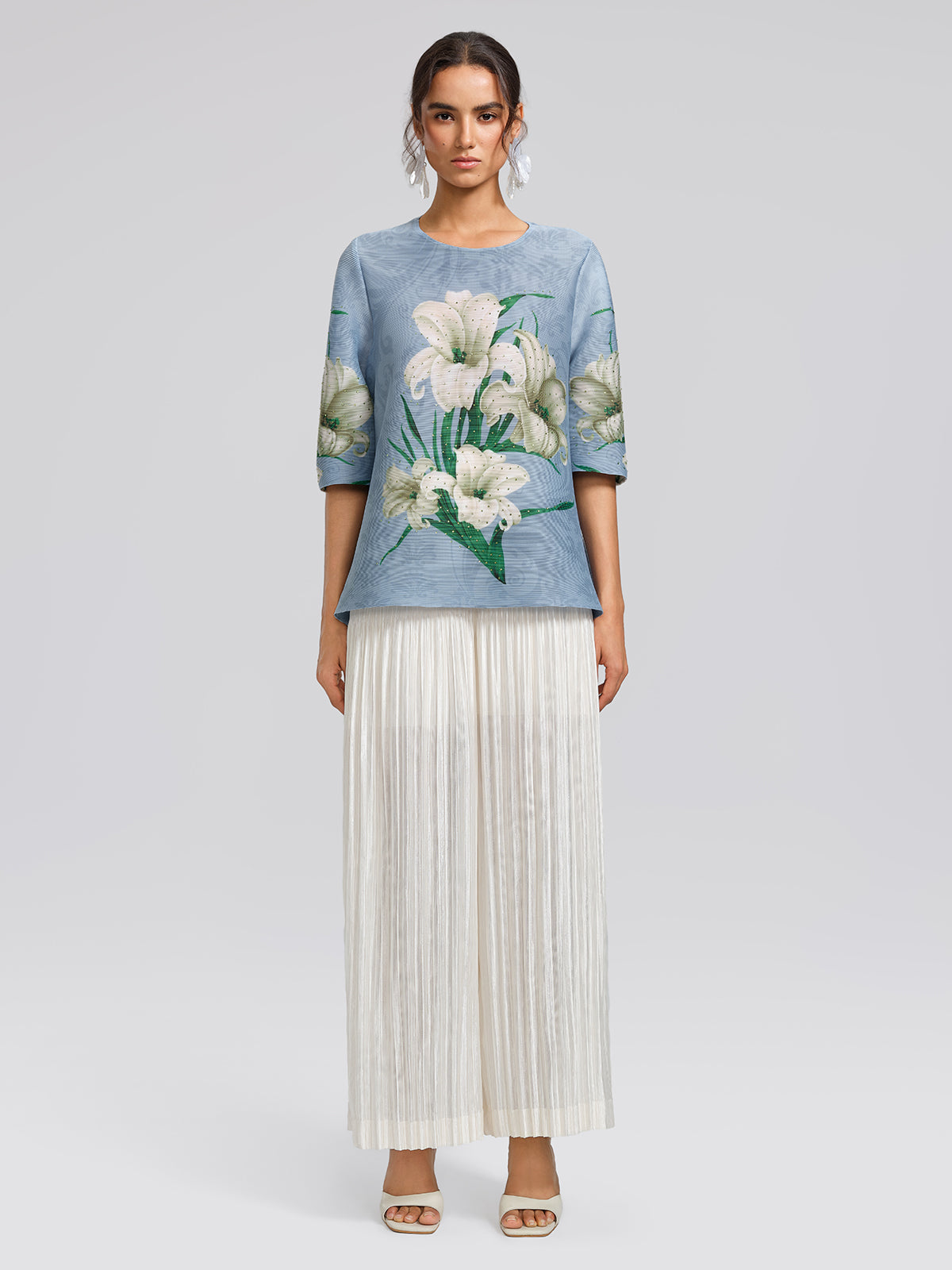 Artistic Pleated Rhinestone Floral Print Top