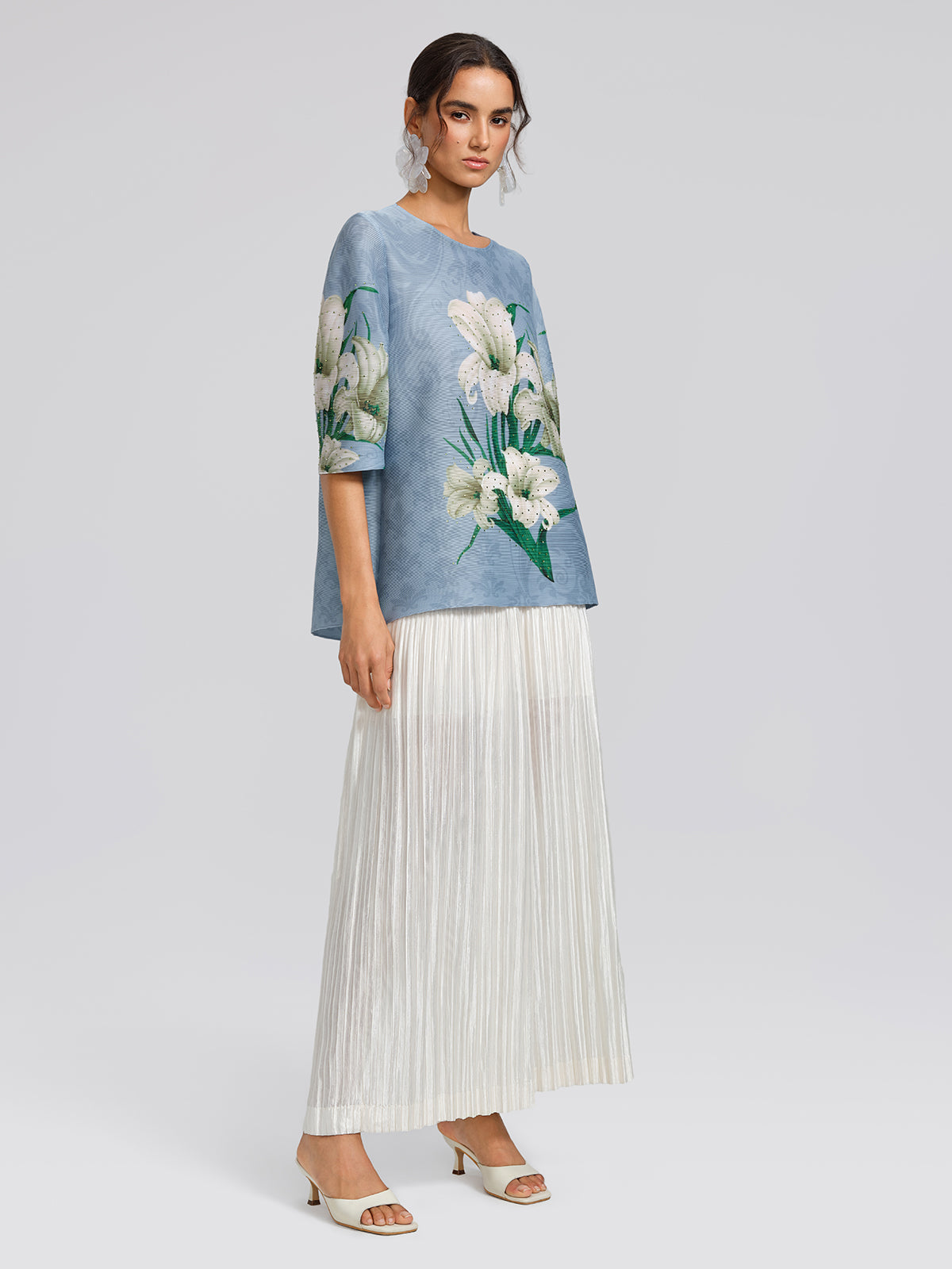 Artistic Pleated Rhinestone Floral Print Top