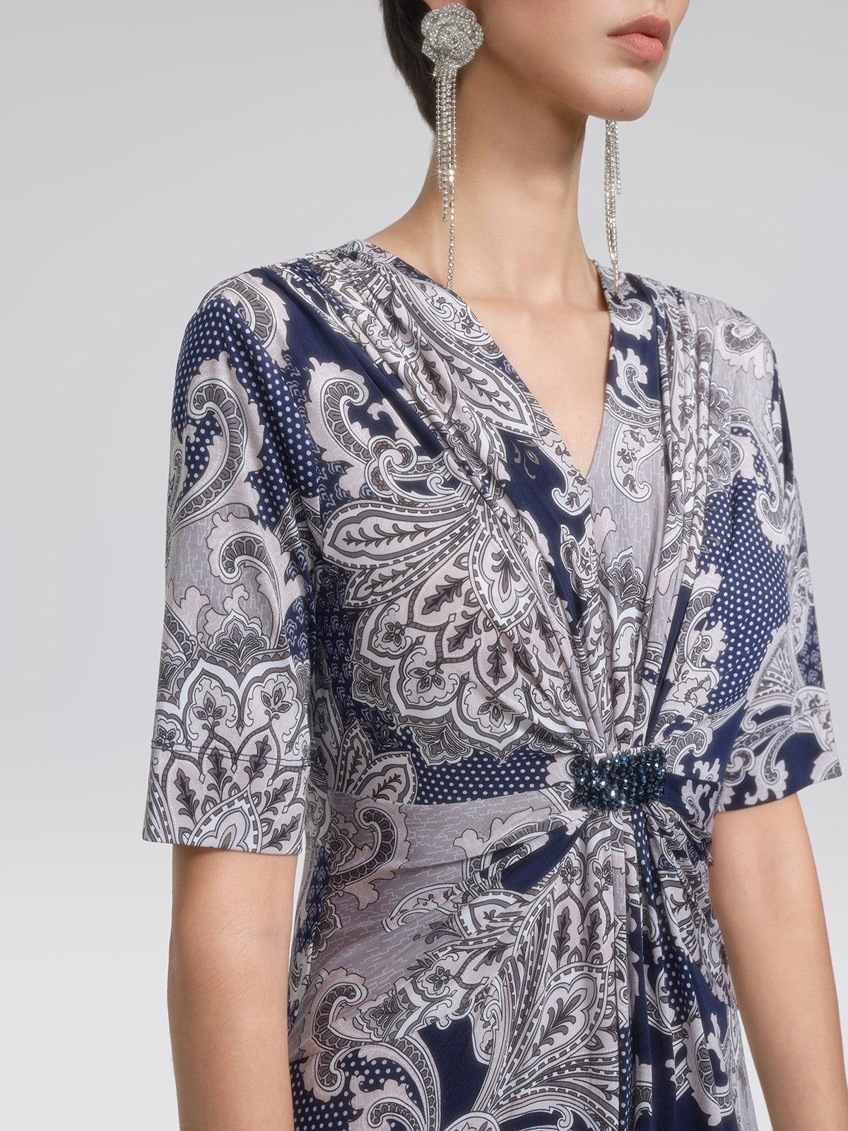 Women's Paisley Print Twist Waist V-Neck BLUE Maxi Dress, FLORAL BLUE / L Women's Paisley Print Twist Waist V-Neck BLUE Maxi Dress, FLORAL BLUE / L