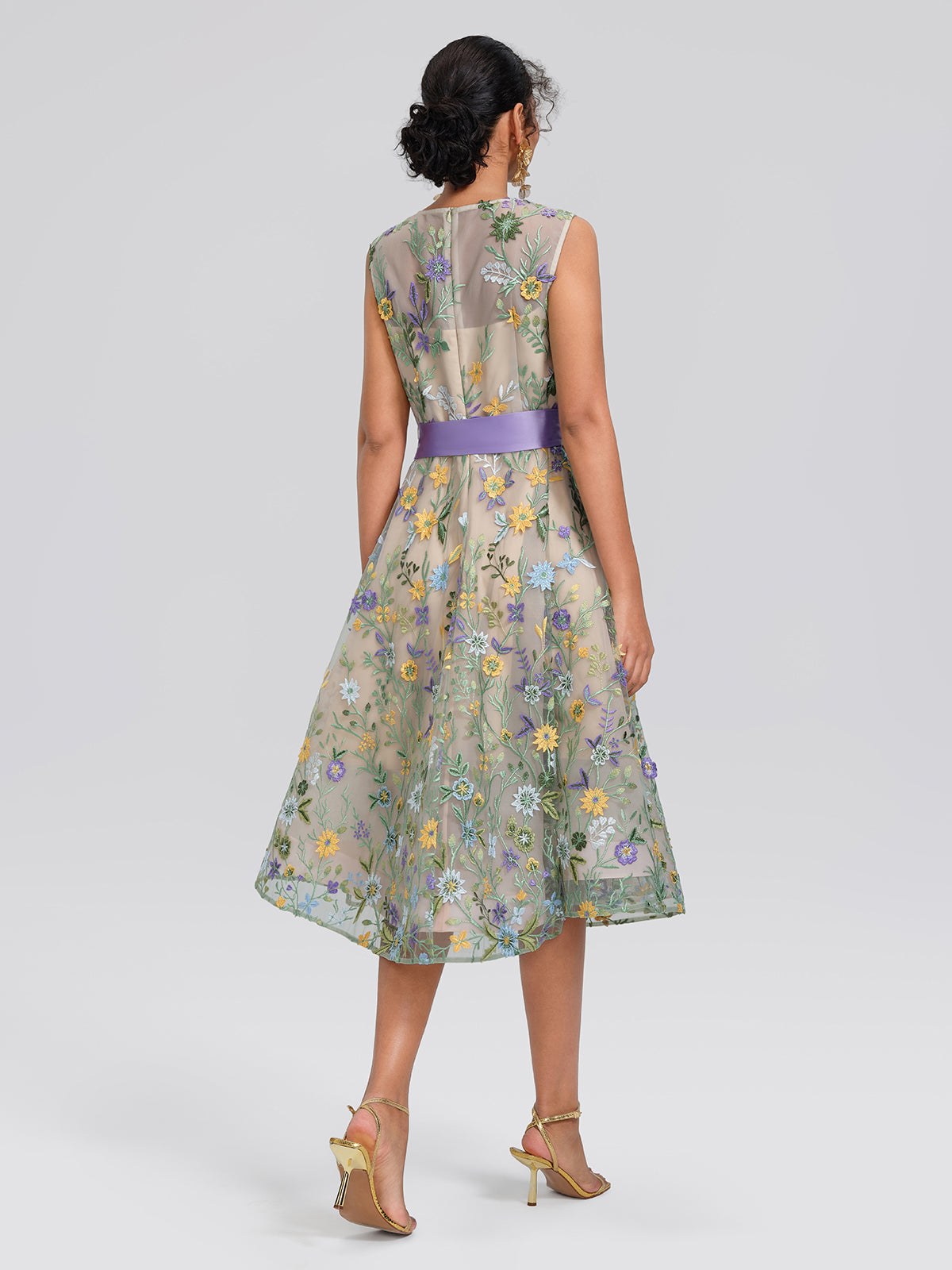 Floral Embroidered Tulle Sleeveless Dress (Wasit Tie & Shawl Included)