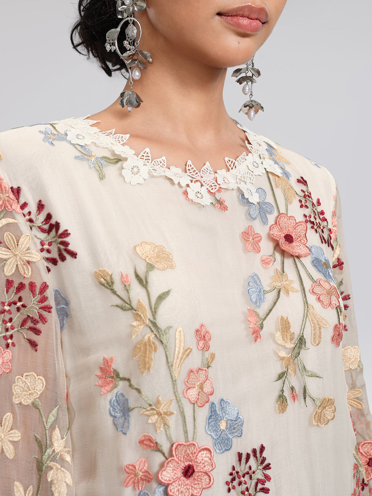 Silk Embroidery Lace-Panel Lantern-Sleeve Dress