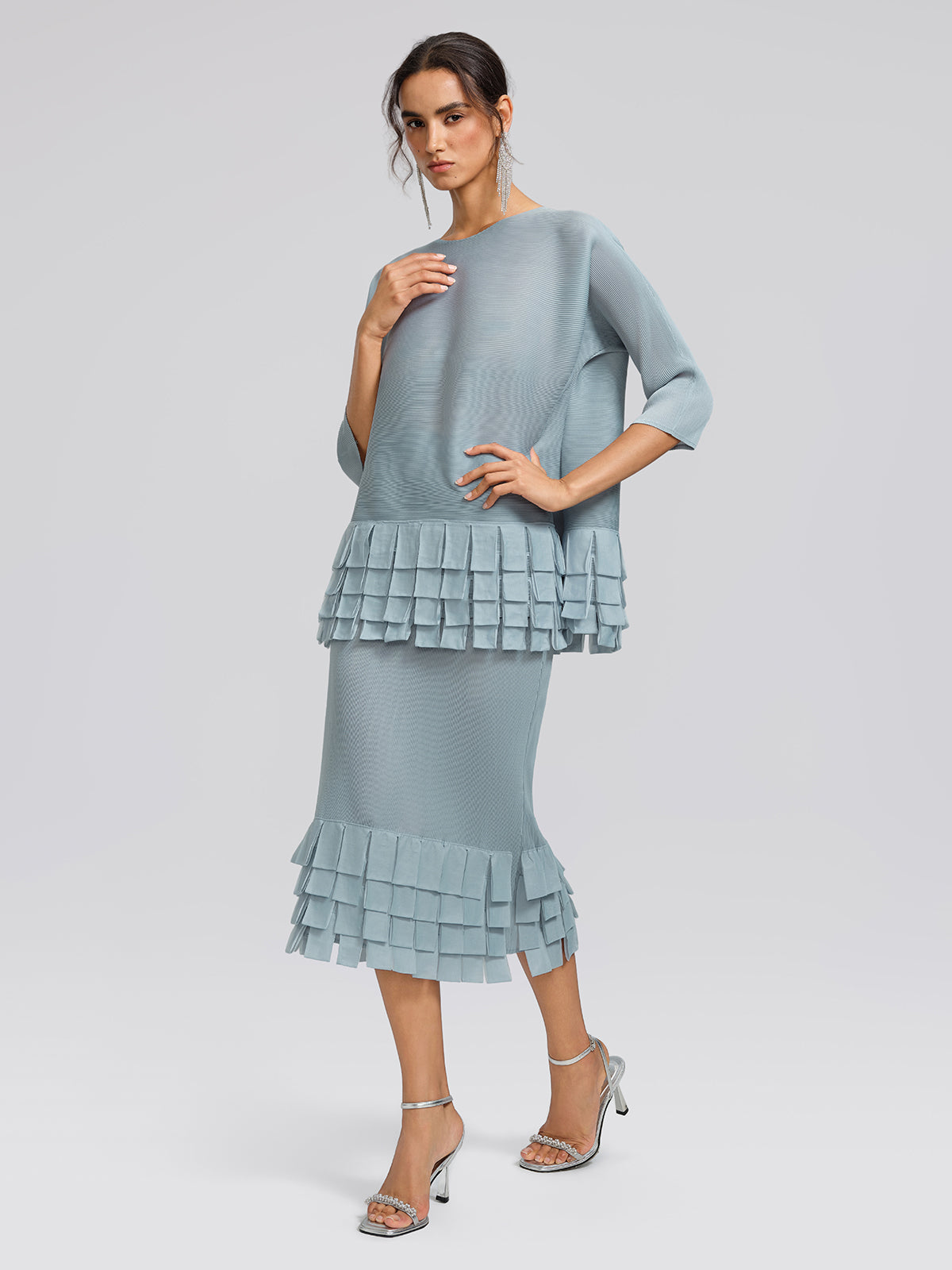 Final Sale | Pleated Textured Scallop-Trimmed Set