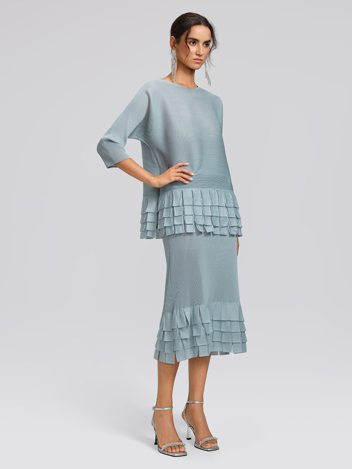 Final Sale | Pleated Textured Scallop-Trimmed Set