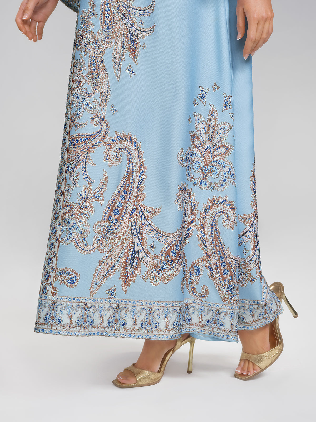 blue paisley print maxi dress Under The Tucson Sun Pleated Maxi Dress in Blue M / Blue