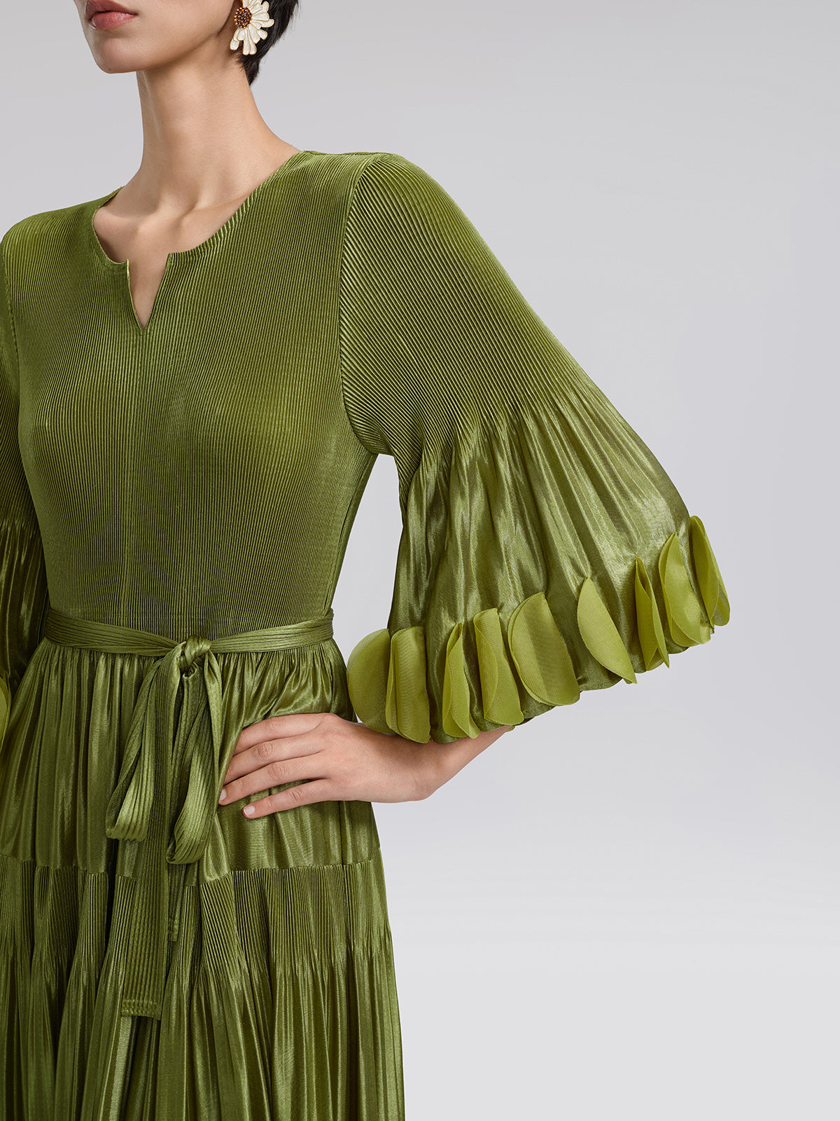 Pleated Cutwork Sleeve Tiered Dress(Waist Tie Included)