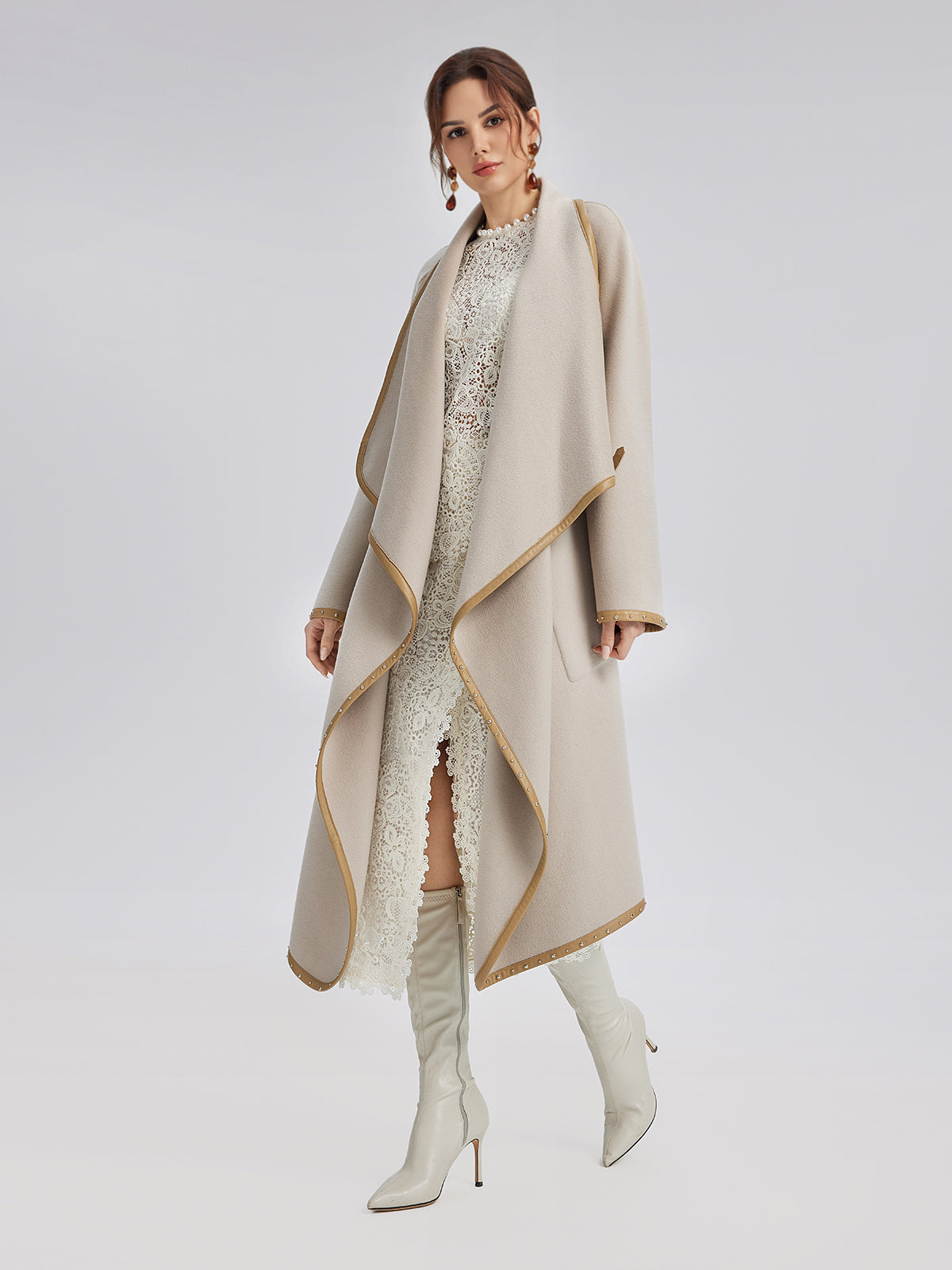Irregular Silhouette Mid-Length Wool Coat (100% Wool)