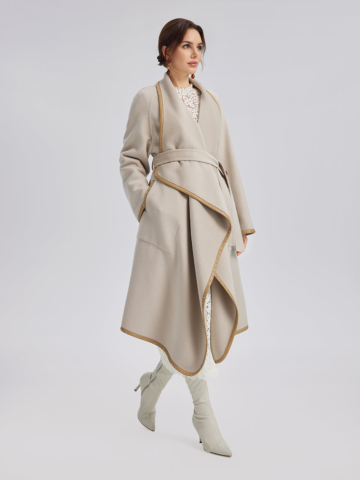 Irregular Silhouette Mid-Length Wool Coat (100% Wool)