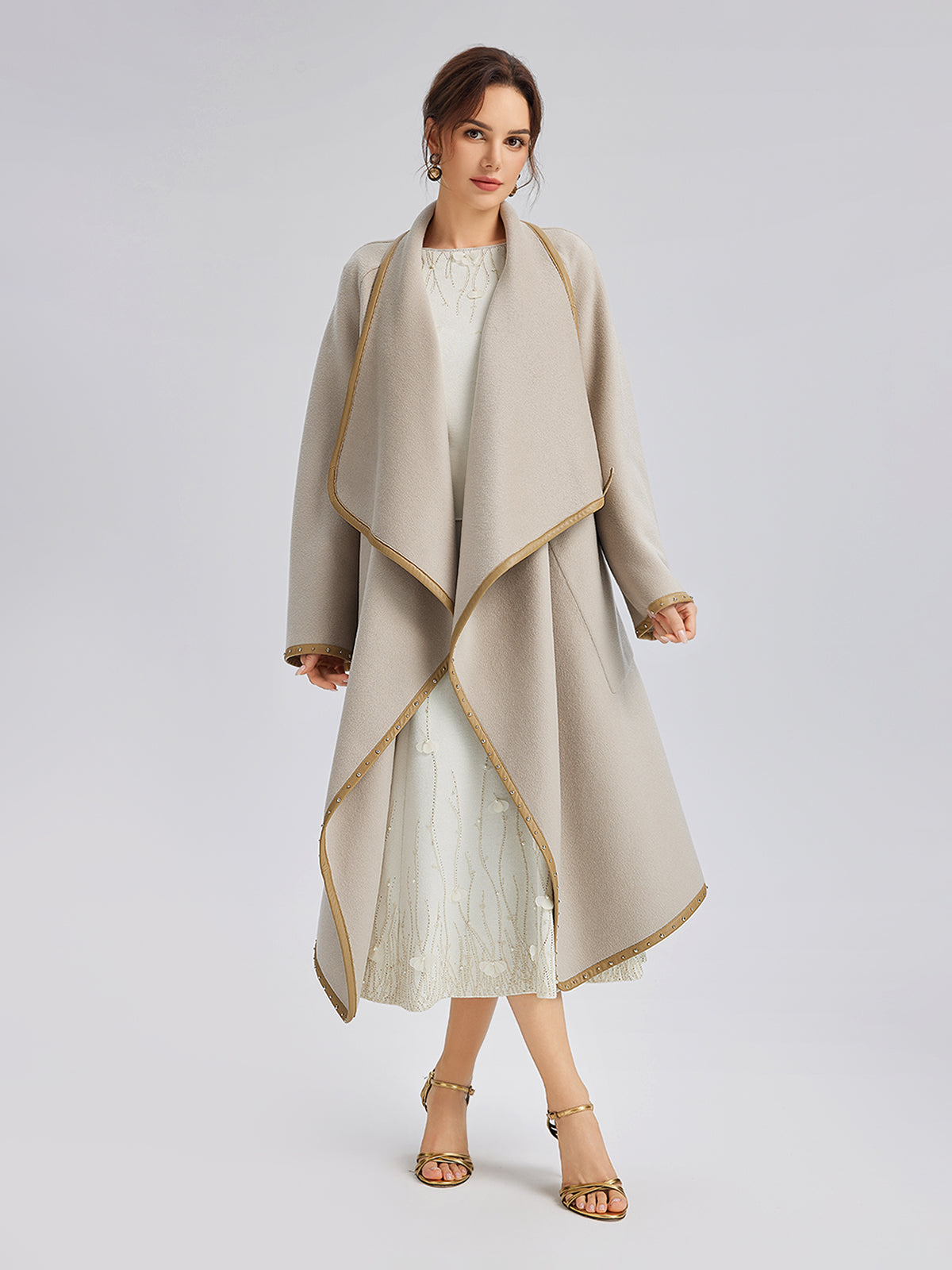 Irregular Silhouette Mid-Length Wool Coat (100% Wool)