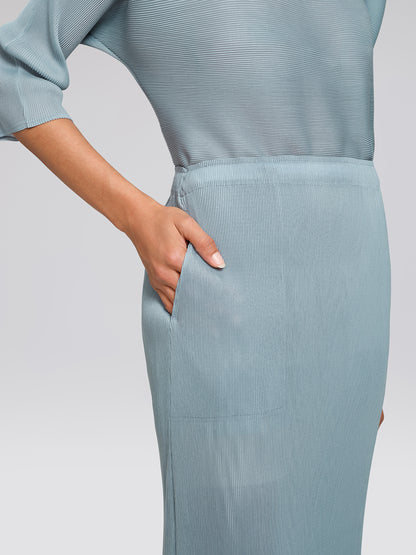 Pleated Textured Scallop-Trimmed Set