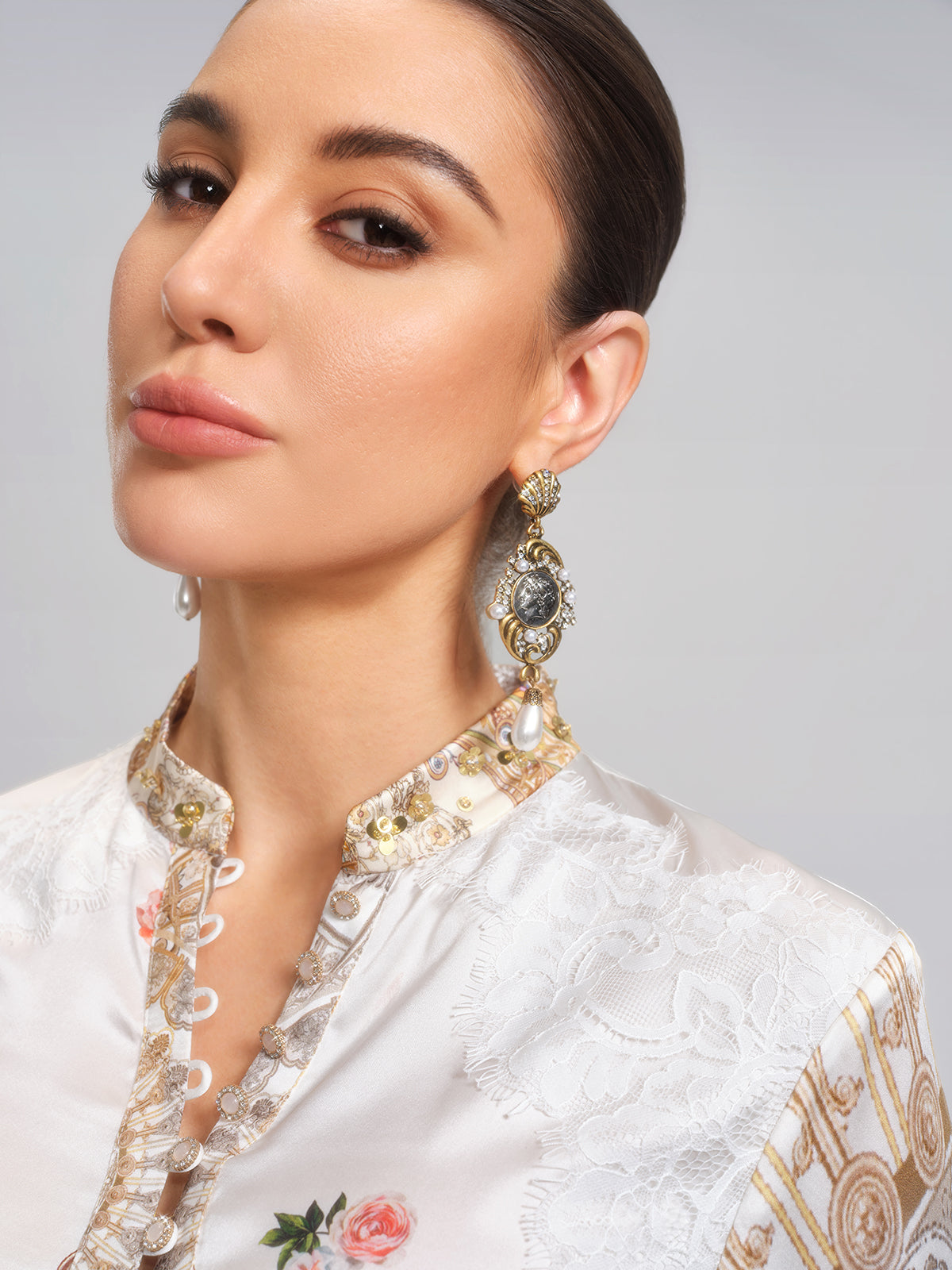 Vintage Shell Coin Pearl Earrings