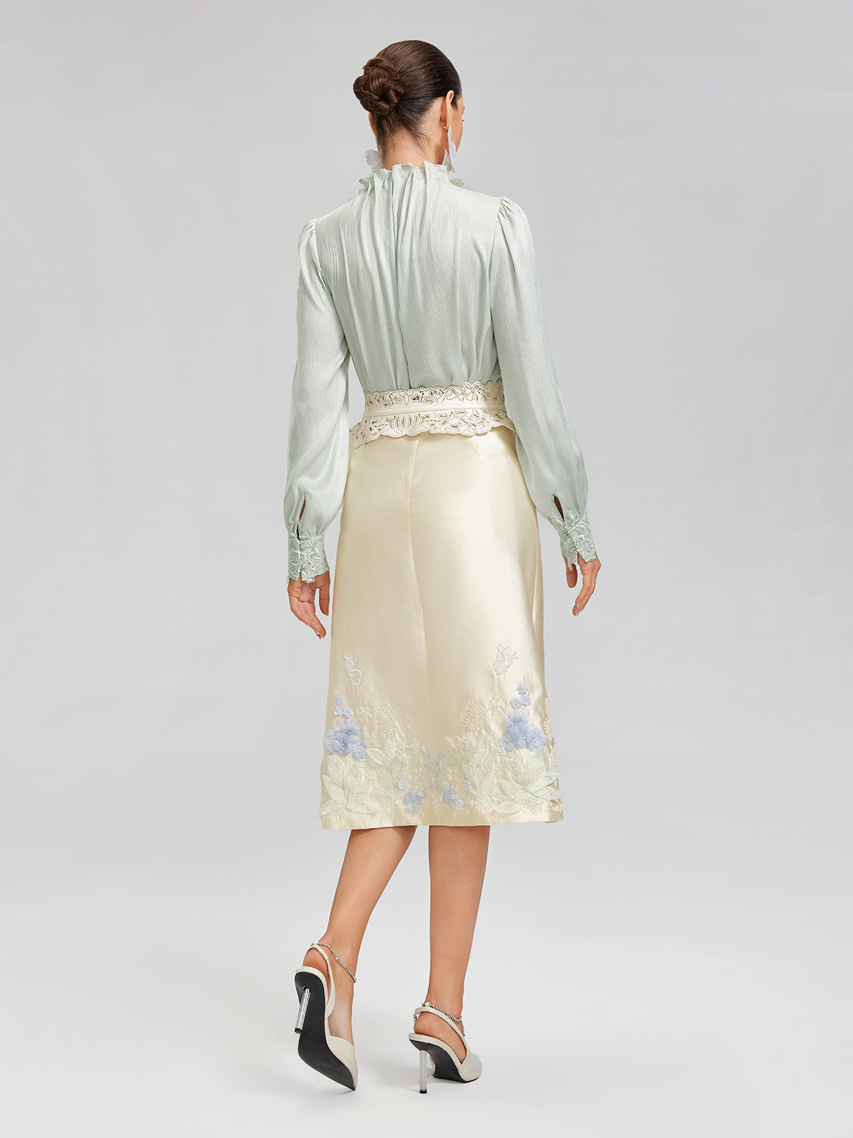 Floral Lace-Trim Puff-Sleeve Top