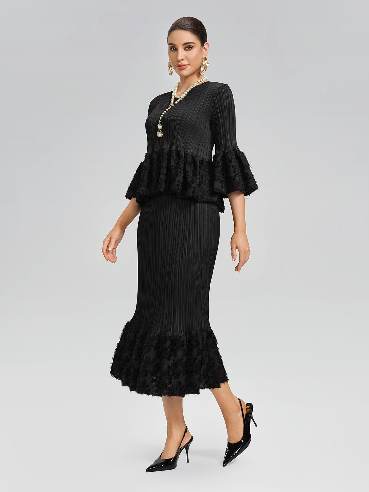 Pleated Bell-Sleeve Stretch Set