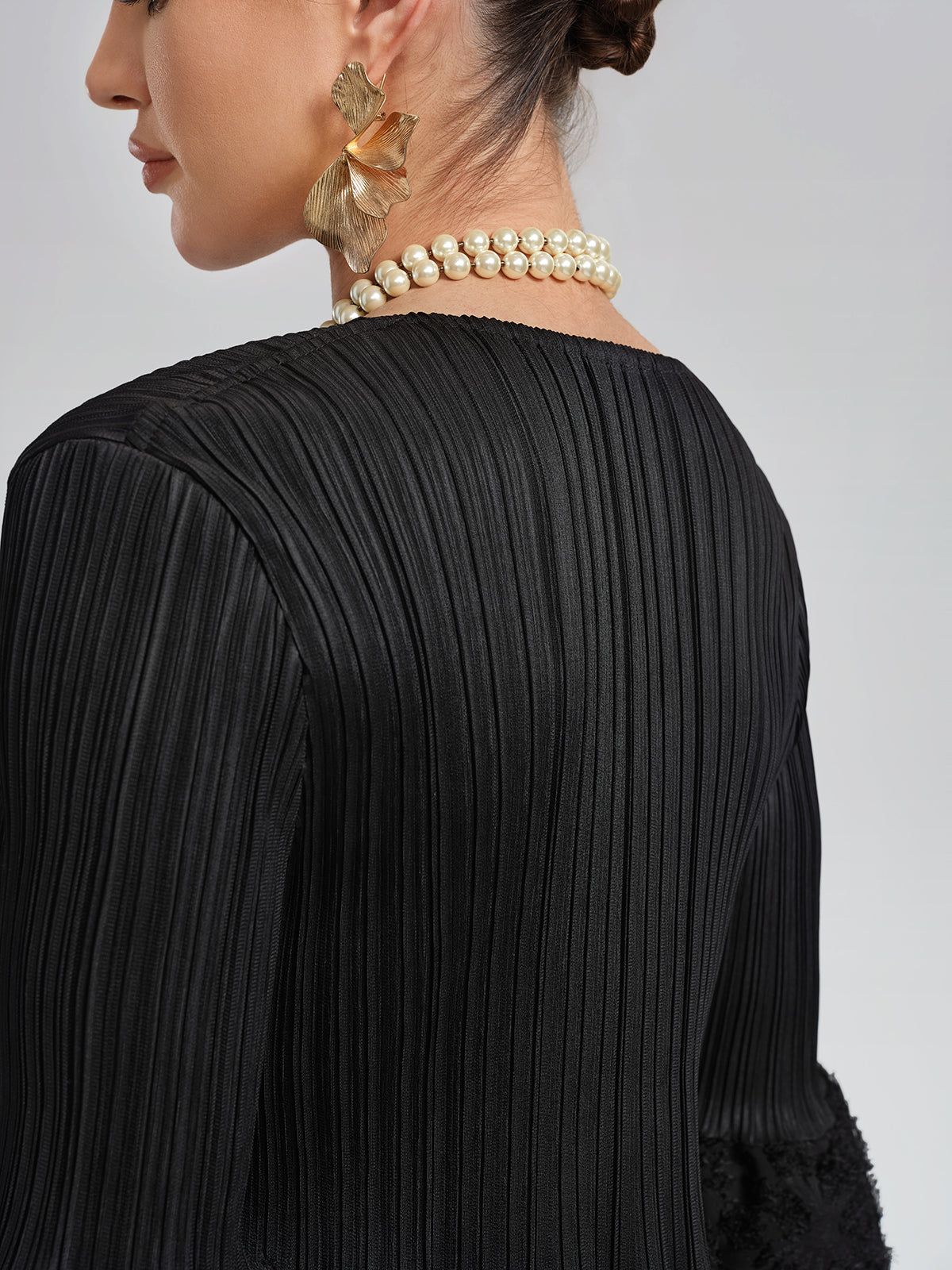 Pleated Bell-Sleeve Stretch Set