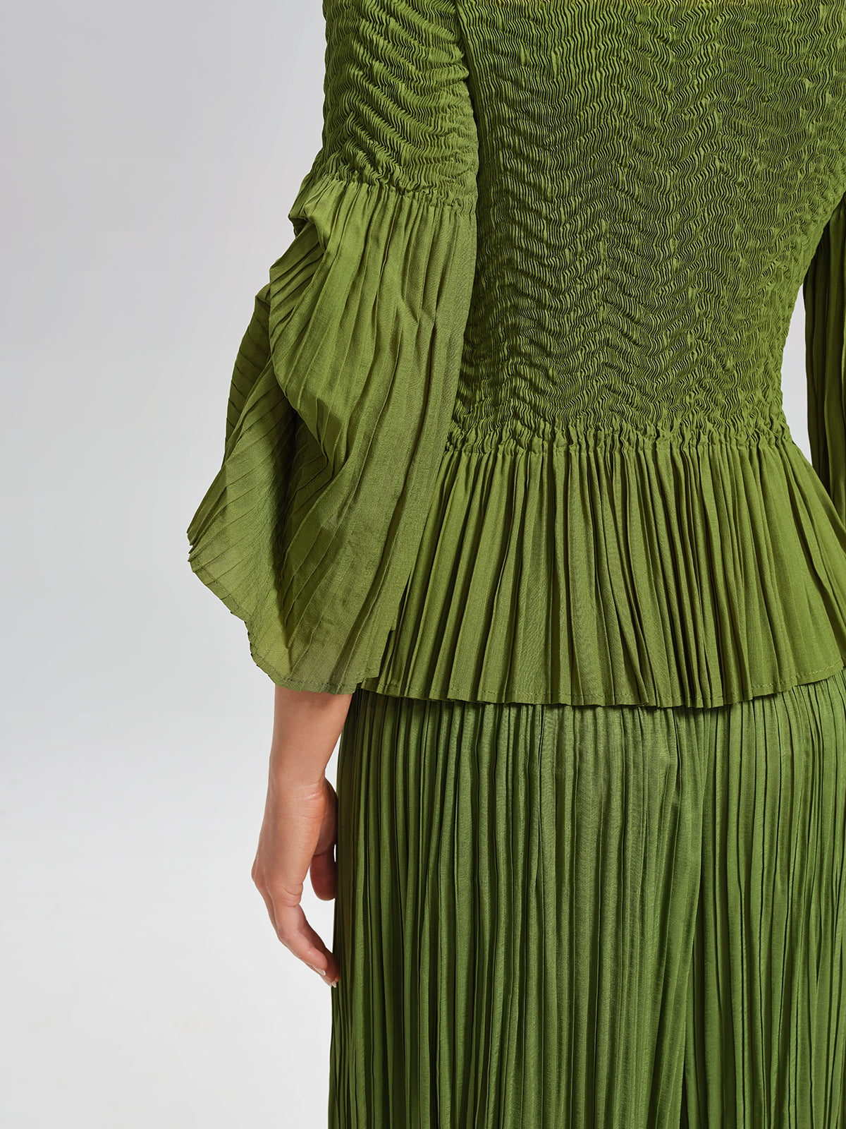 Pleated Fuzzy-Trim Mermaid Stretch Set