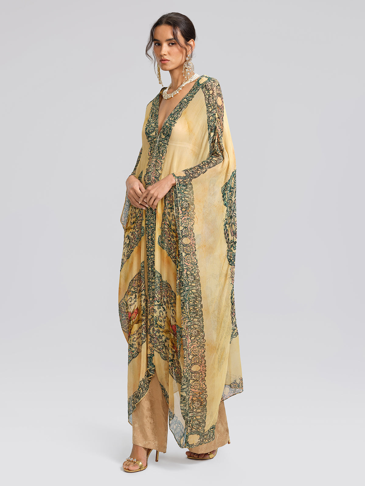 100% Tasar Printed Batwing-Sleeve Vacation Cover-Up