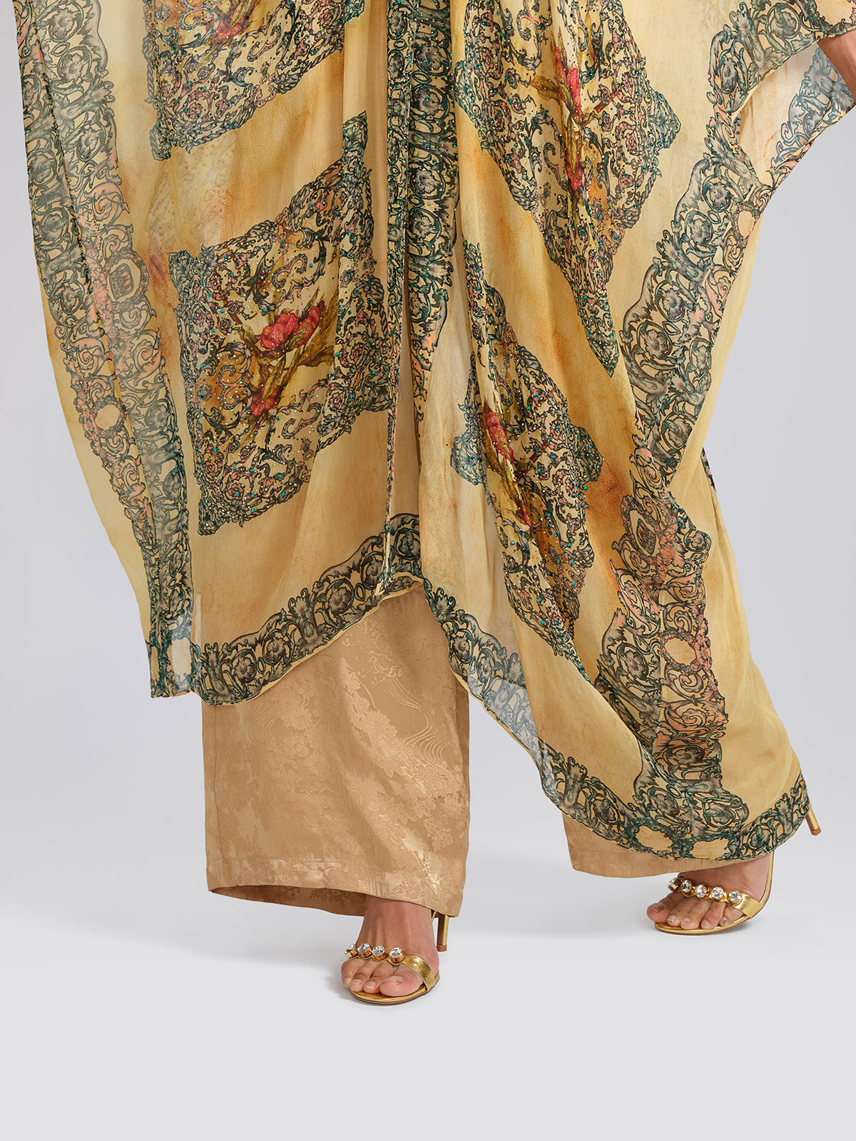 100% Tasar Printed Batwing-Sleeve Vacation Cover-Up