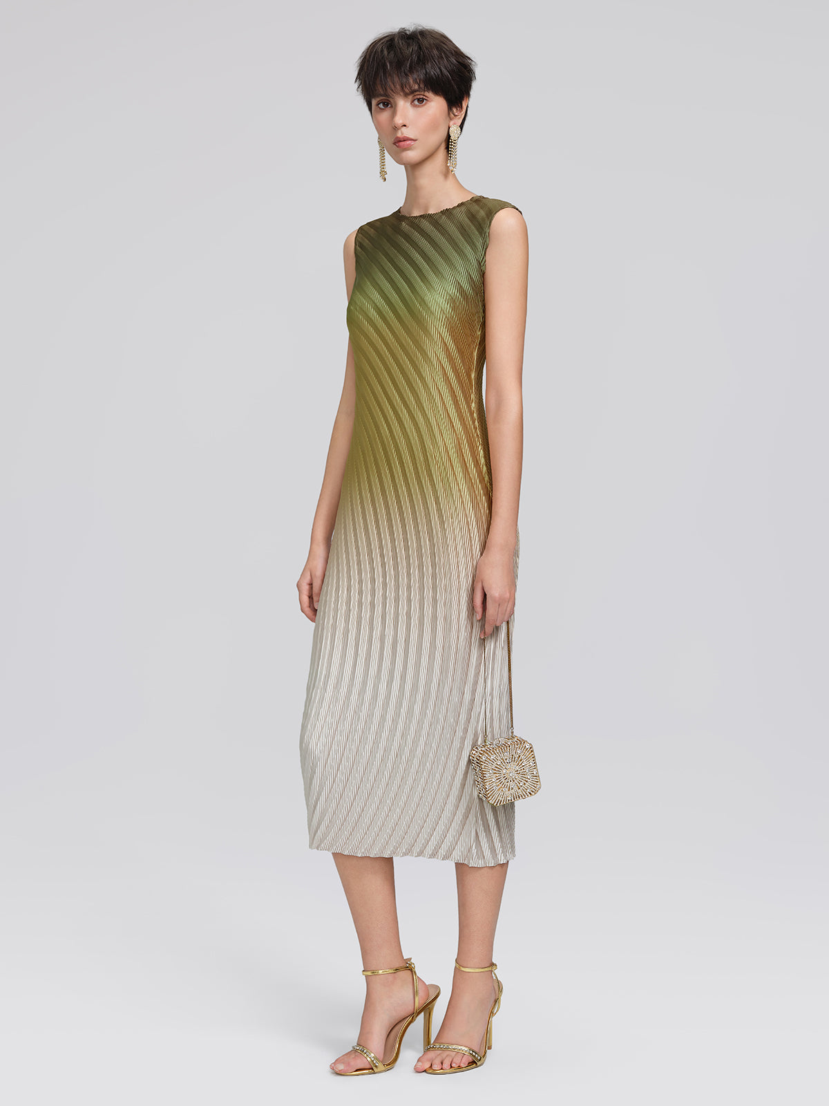 Sleeveless Ombre Pleated Stretch Dress