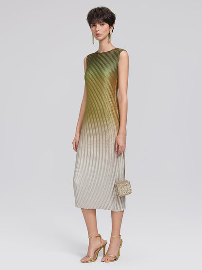 Sleeveless Ombre Pleated Stretch Dress