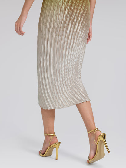 Sleeveless Ombre Pleated Stretch Dress