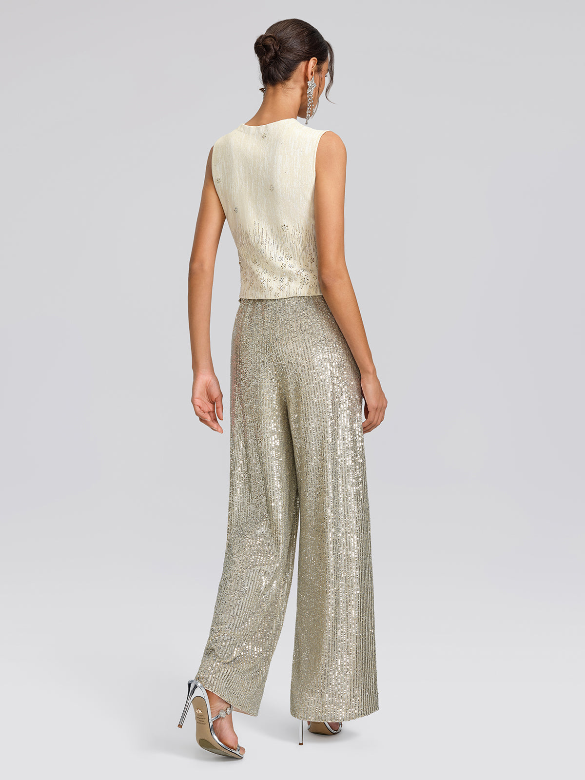 Rhinestone Fitted Pearl-Button Sleeveless Vest