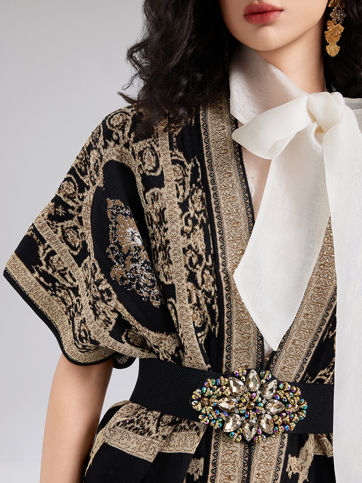 Final Sale | Regal Knit Jacquard Cardigan