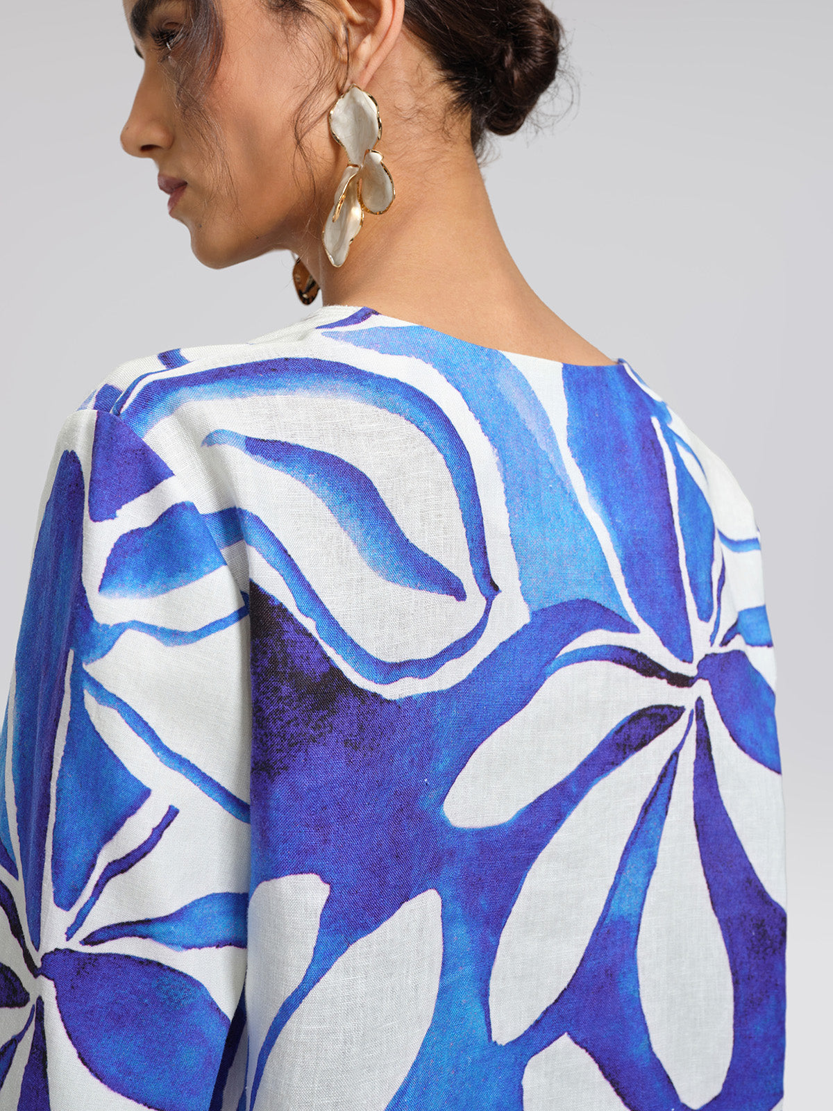 100% Linen Hand-Drawn Resort Print Embroidered Top