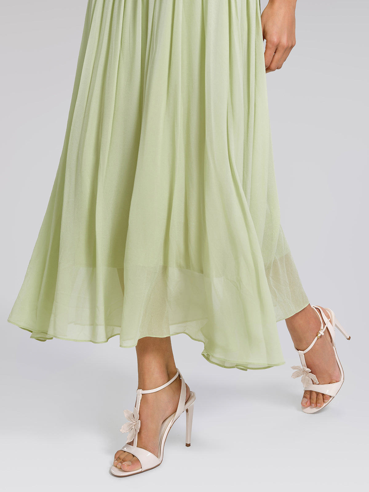 Smocked Pleated Dress (Belt Included)