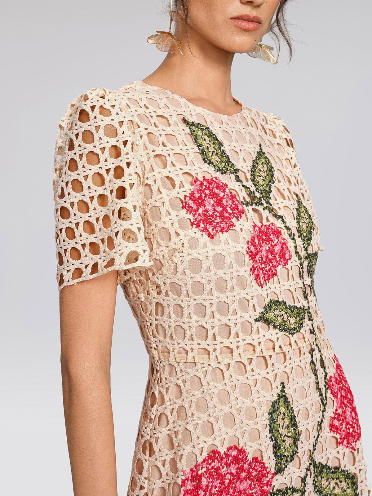 Women's Embroidered Floral Pattern Cutout A-Line Vacation Dress