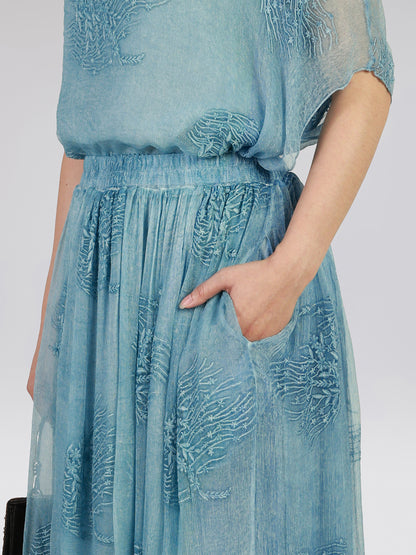 Color-Dyed Silk Floral Embroidered Set