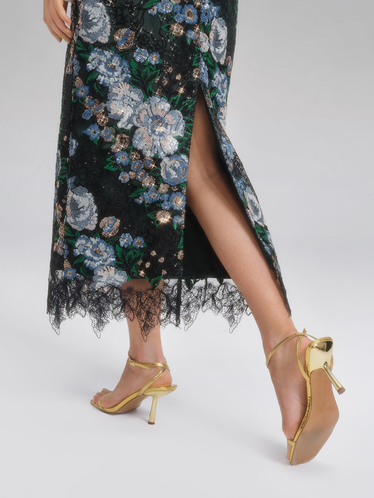 Sequin Lace-Trim Elastic-Waist Skirt