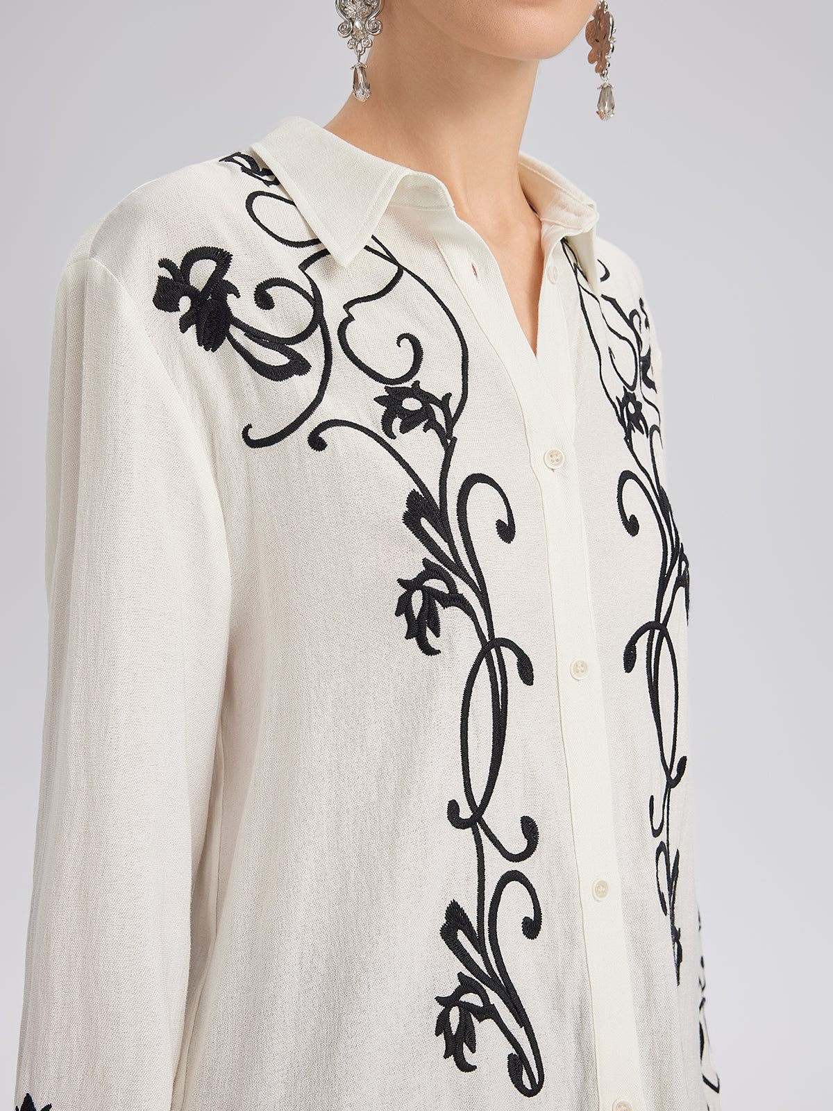 Linen Embroidered Relaxed Shirt