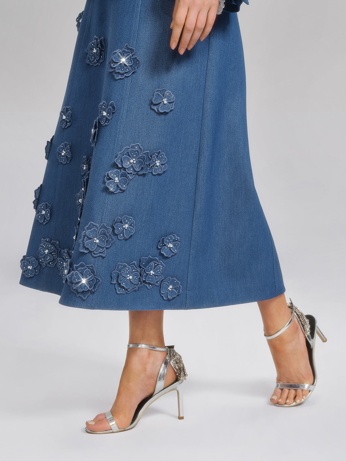 3D Floral Hand-Beaded Pearl Rhinestone Skirt