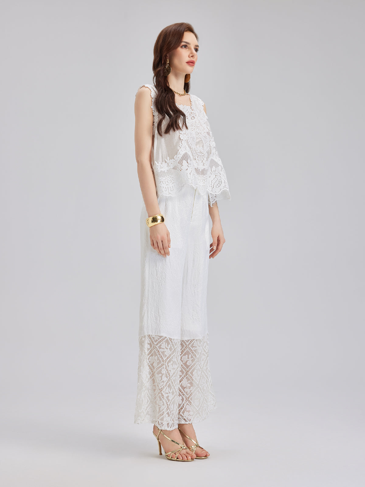 Vintage Eelegant Lace Embroidered Vest