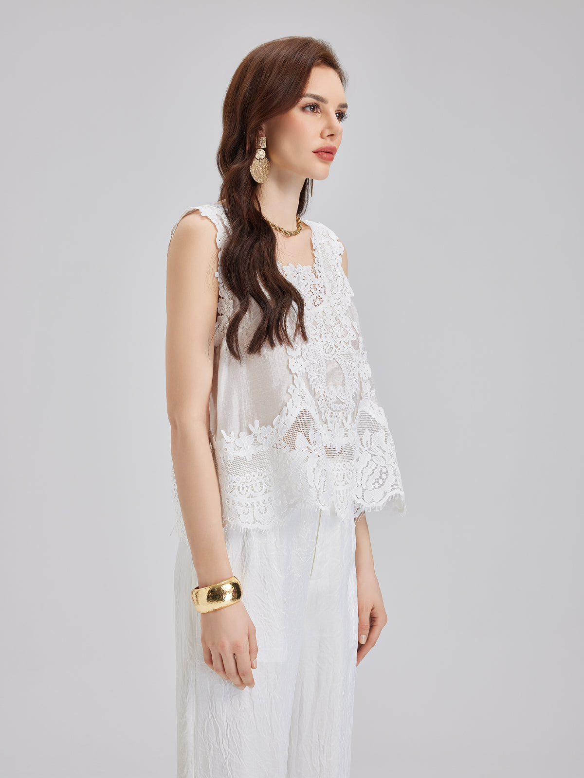 Vintage Eelegant Lace Embroidered Vest