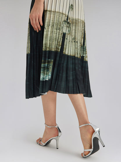 Artfully Pleated Elastic Waist Skirt