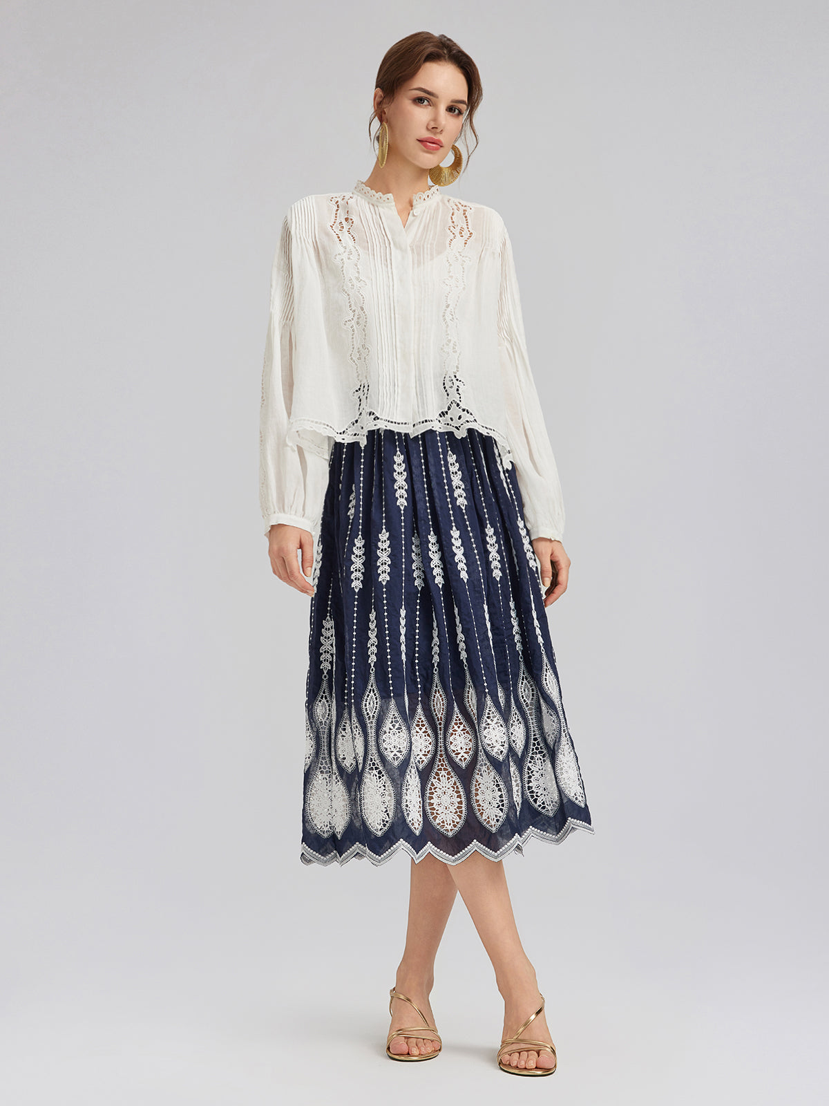Intricate Wheat-Ear Embroidered Cutout Skirt