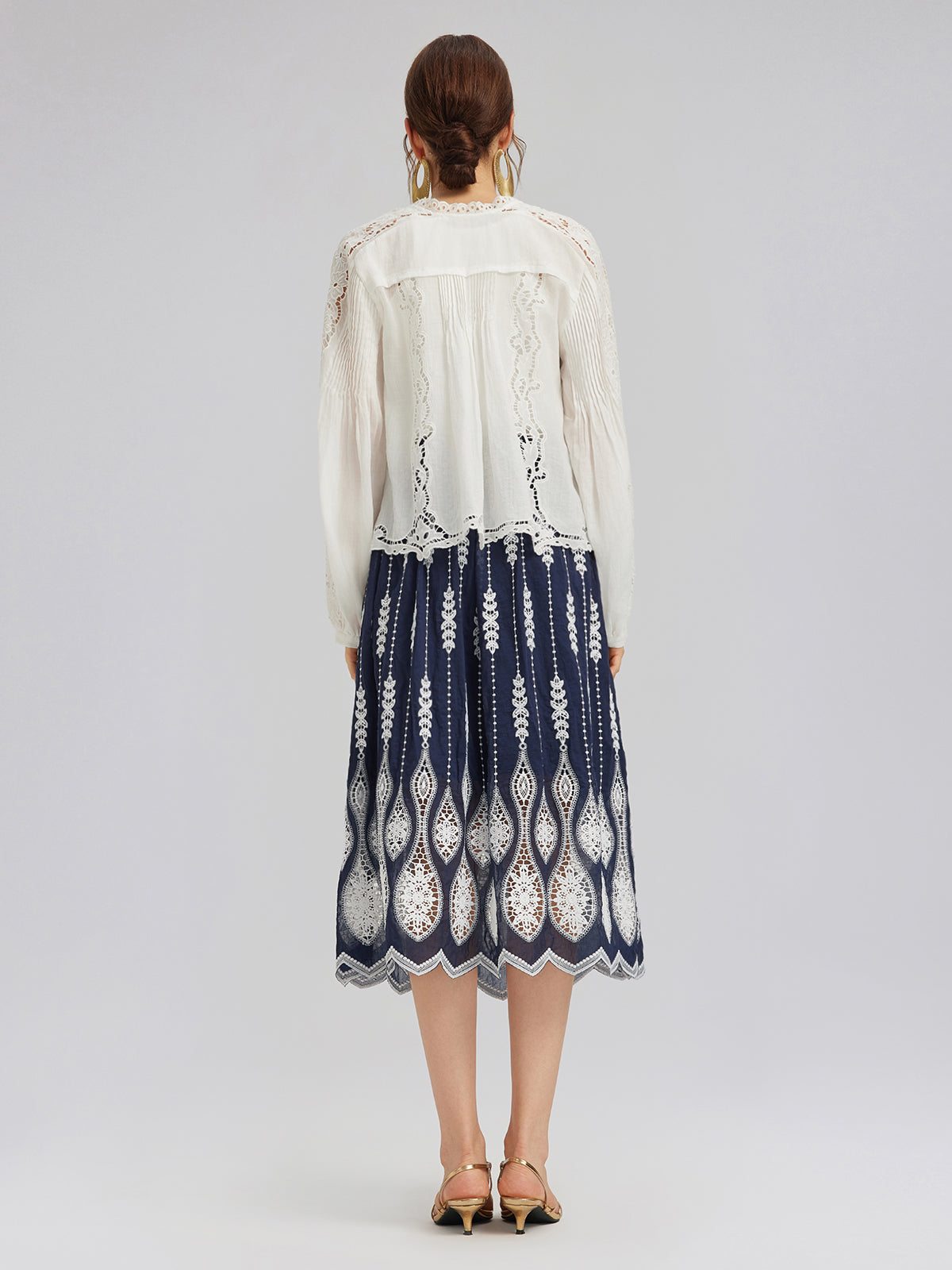 Intricate Wheat-Ear Embroidered Cutout Skirt