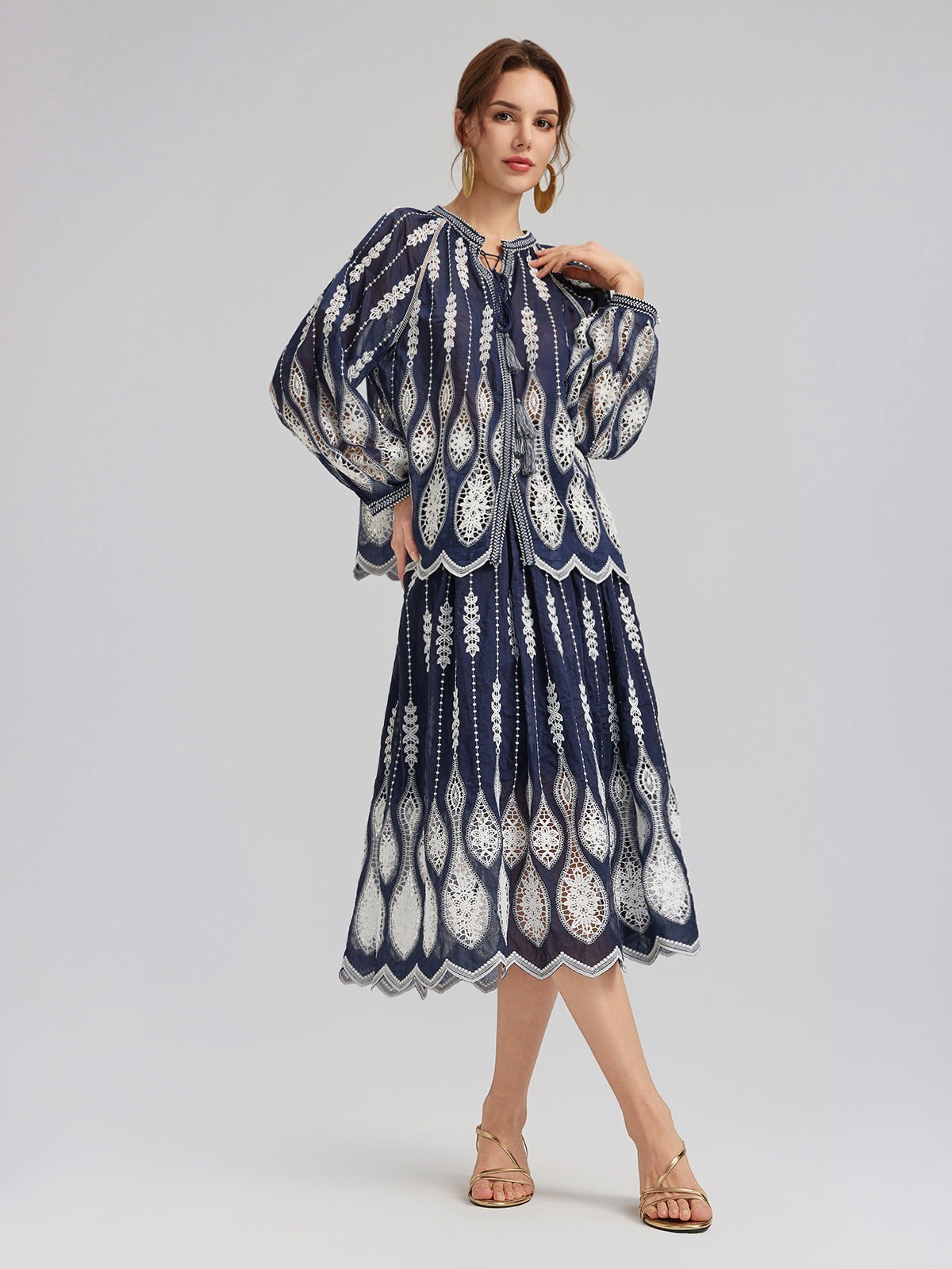 Final Sale | Intricate Wheat-Ear Embroidered Cutout Skirt
