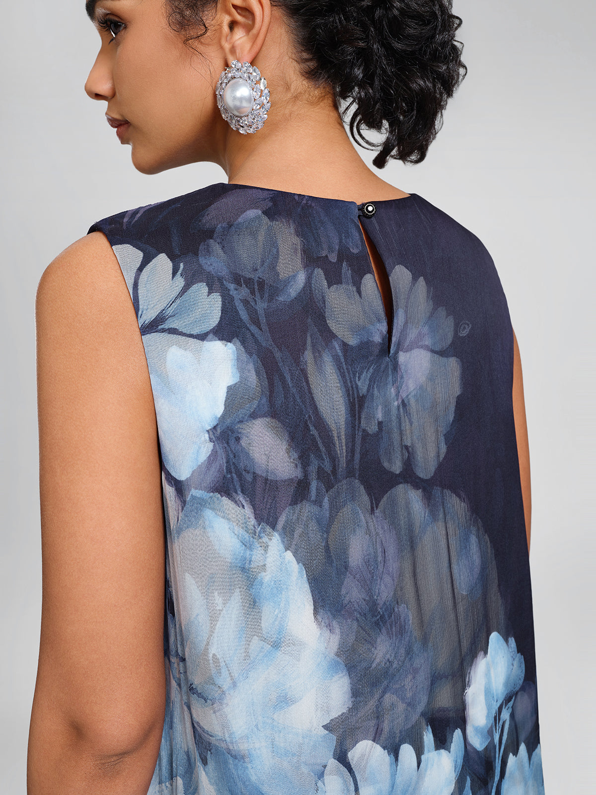 Double-Layer Artistic Print Sleeveless Dress