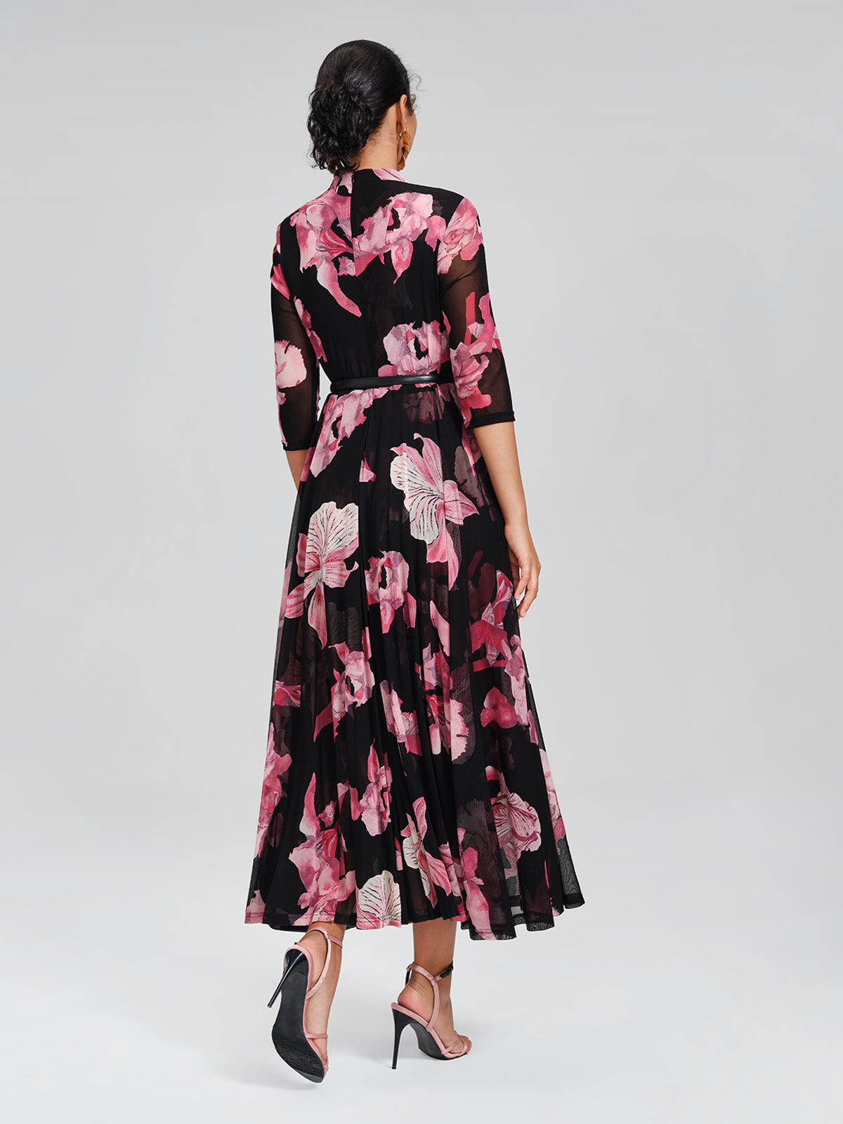 Floral Mesh Pleated V-Neck Dress (Belt Included)